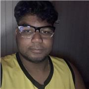 Professeur particulier donnant cours en mathématiques basique pour les élèves en difficulté